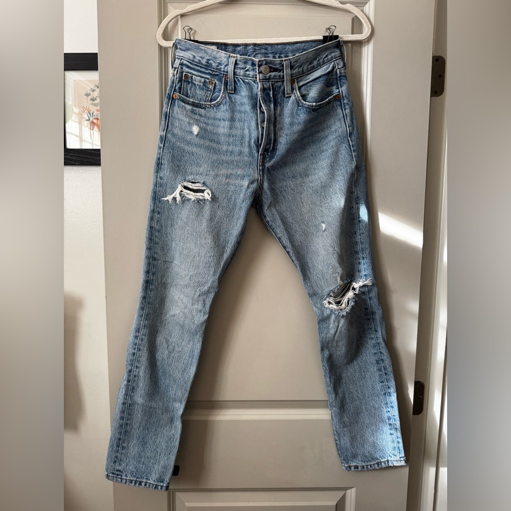 Levi’s 501 Skinny Ripped Jeans